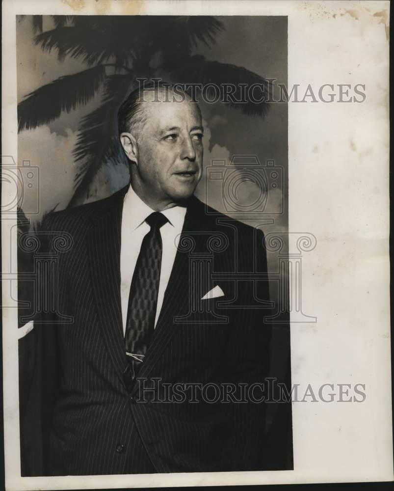 1958 Venezuelan Business Tycoon Engenio Mendoza in New Orleans-Historic Images