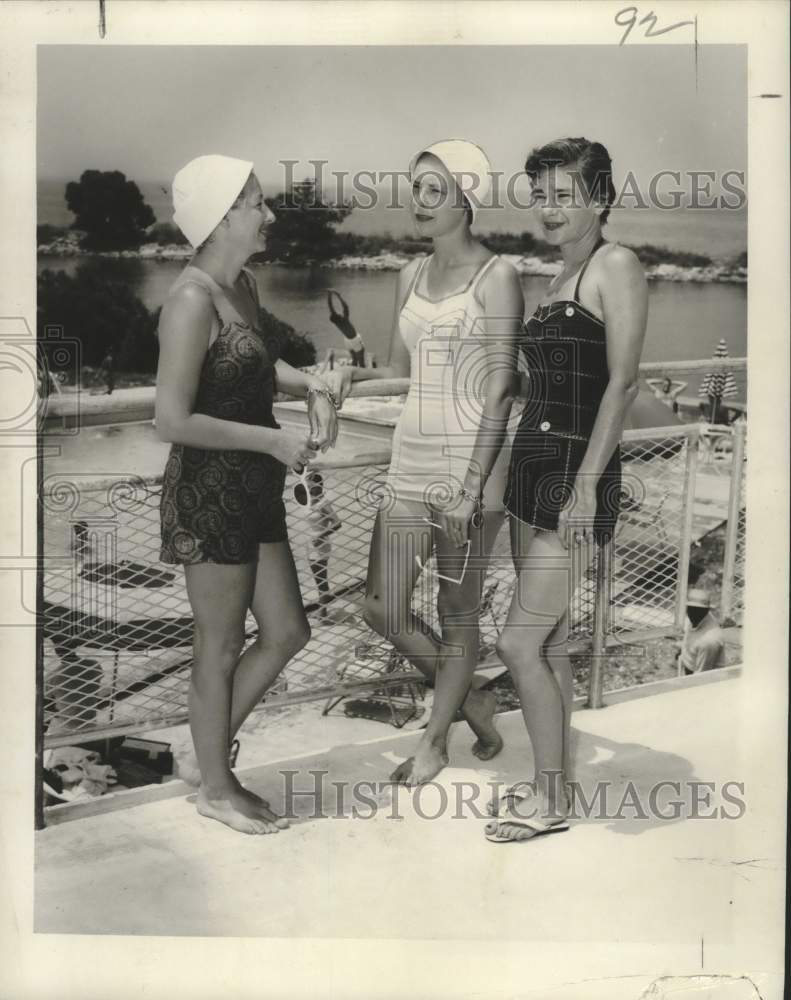 1958 Mesdames Fabian Fromherz, Sellers Meric, Rene Meric at Pool-Historic Images