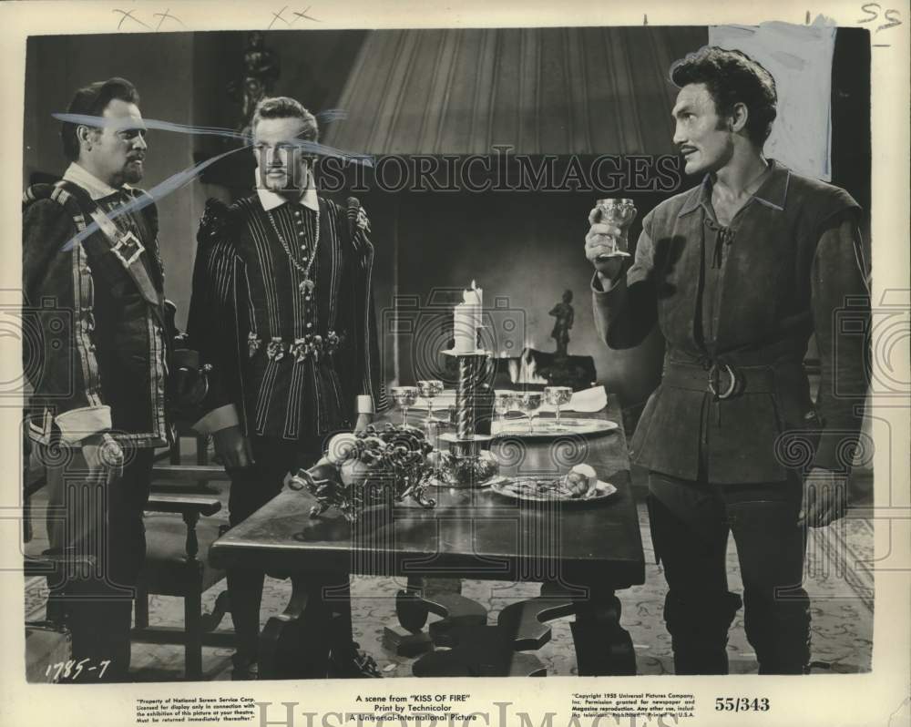 1955 Press Photo Jack Palance starring in "Kiss of Fire" at Joy Theatre. - Historic Images