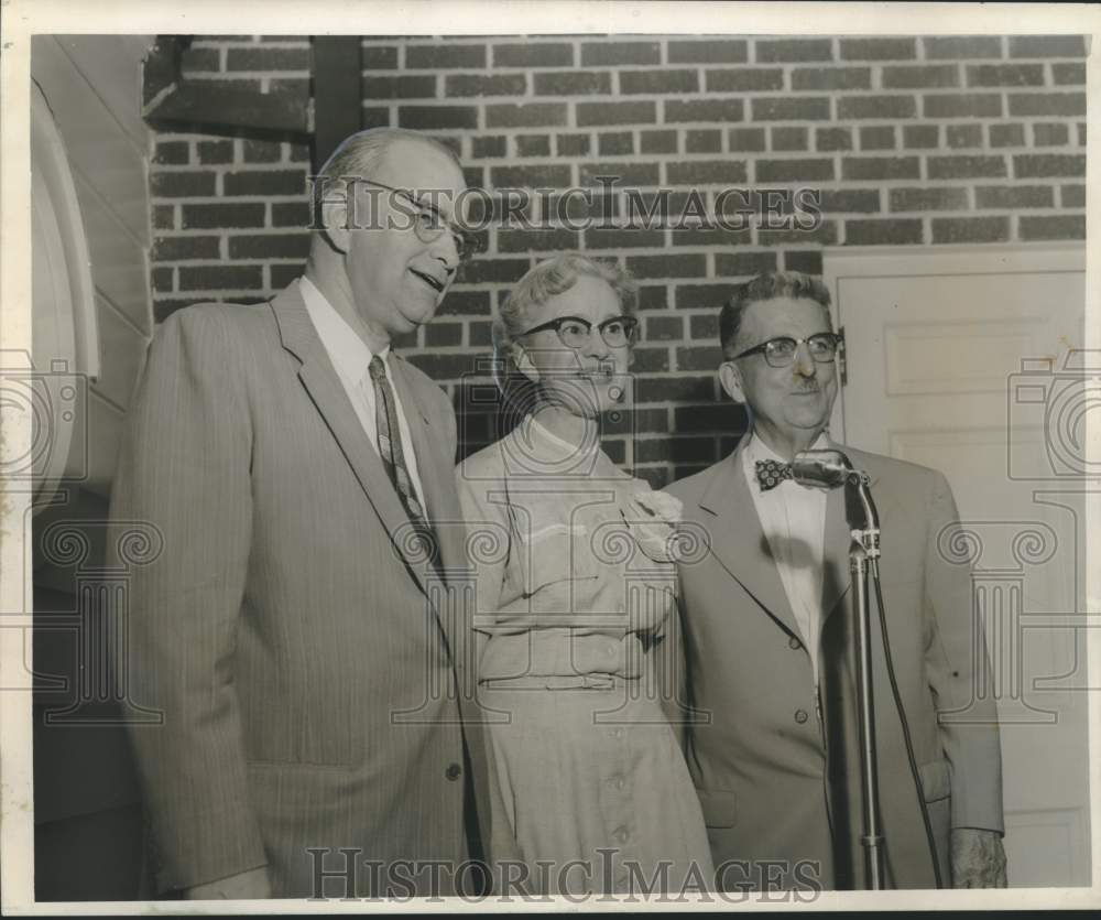 1956 Press Photo Sellers Baptist Baby home participants at dedication ceremonies - Historic Images