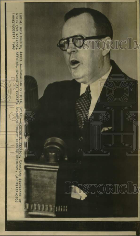 1949 Press Photo Washington-Canadian official Lester Pearson at Atlantic treaty - Historic Images