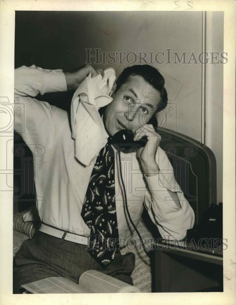 1942 Press Photo Singer Lanny Ross - Historic Images