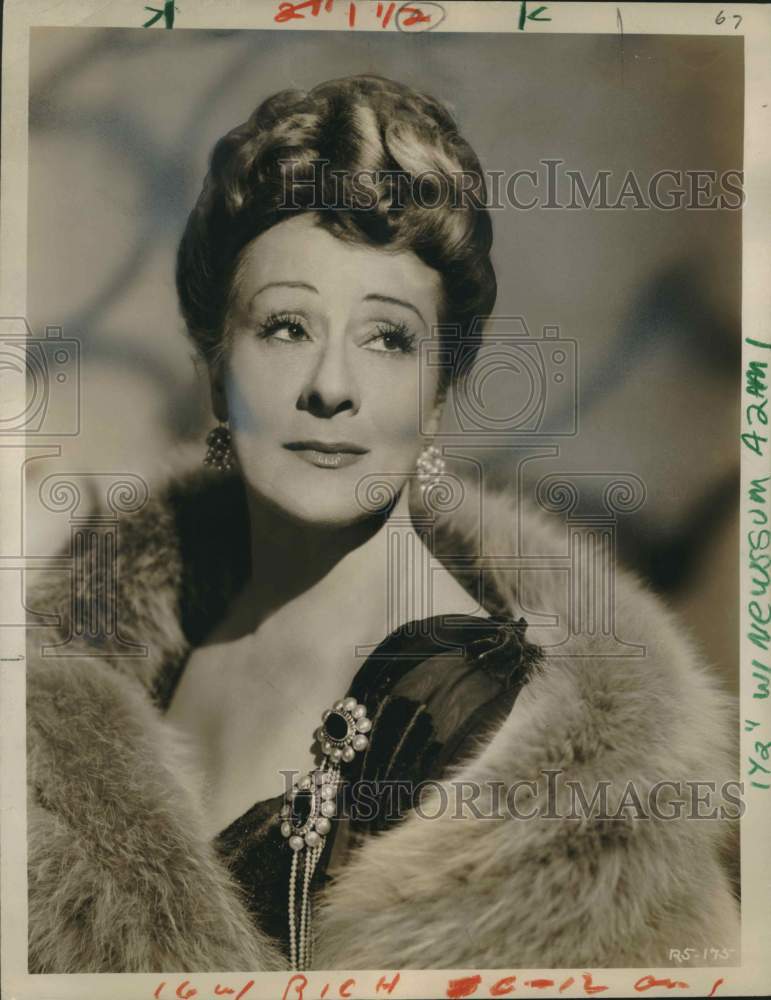 1947 Press Photo Actress Irene Rich in &quot;New Orleans&quot; - Historic Images