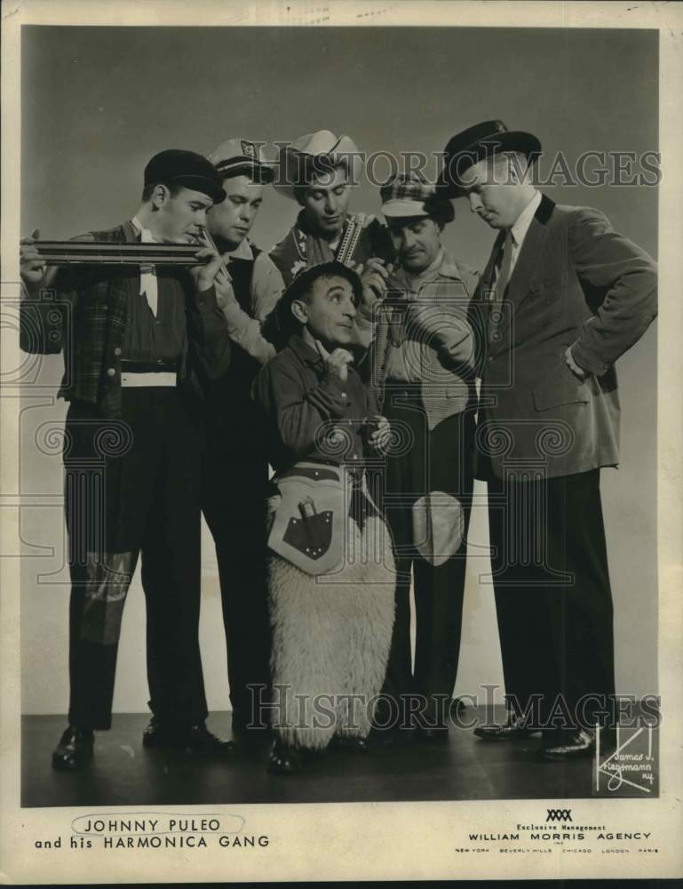 1961 Press Photo Johnny Puleo and his Harmonica Gang to open in New Orleans. - Historic Images