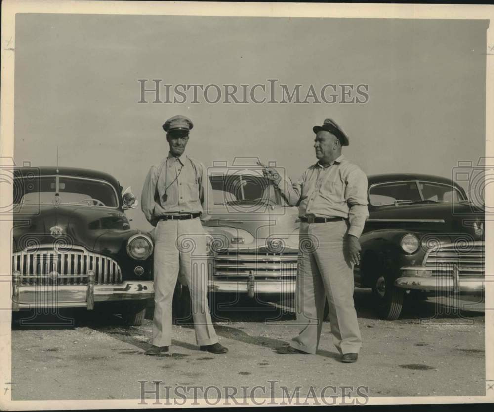 1947 Press Photo Miles &amp; Patrick Prendergast park vehicles at amusement centers. - Historic Images