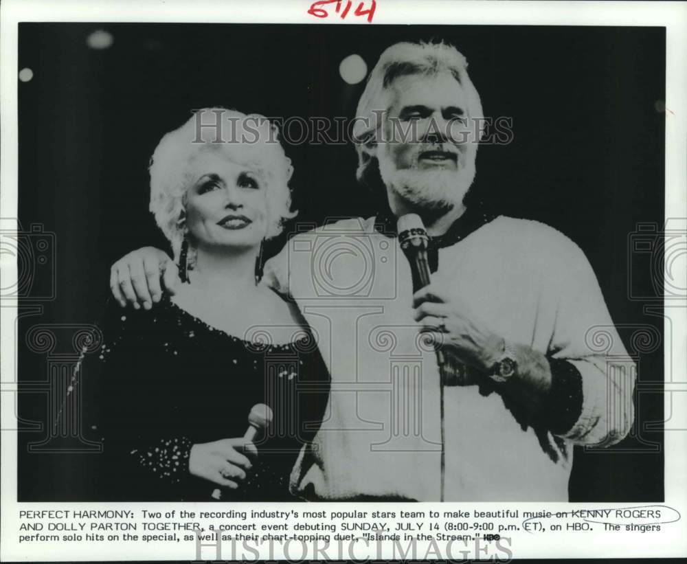 1985 Press Photo Kenny Rogers &amp; Dolly Parton in an HBO Special. - Historic Images