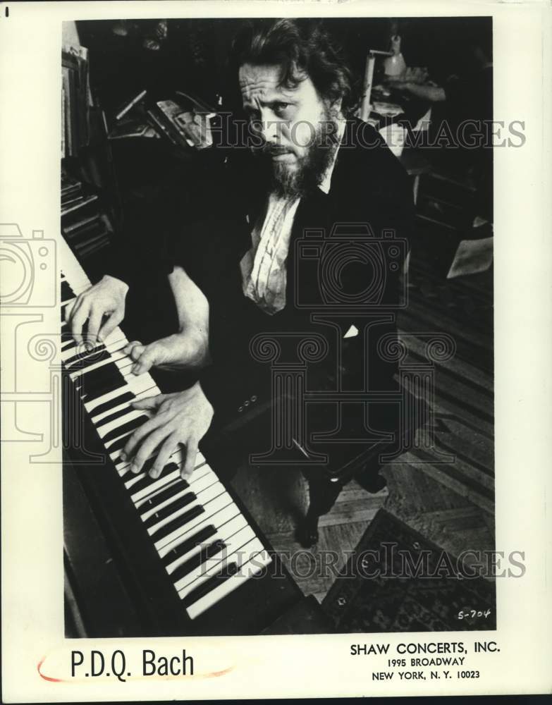 1987 Press Photo Composer Professor Peter Schickele of P.D.Q. Bach - Historic Images