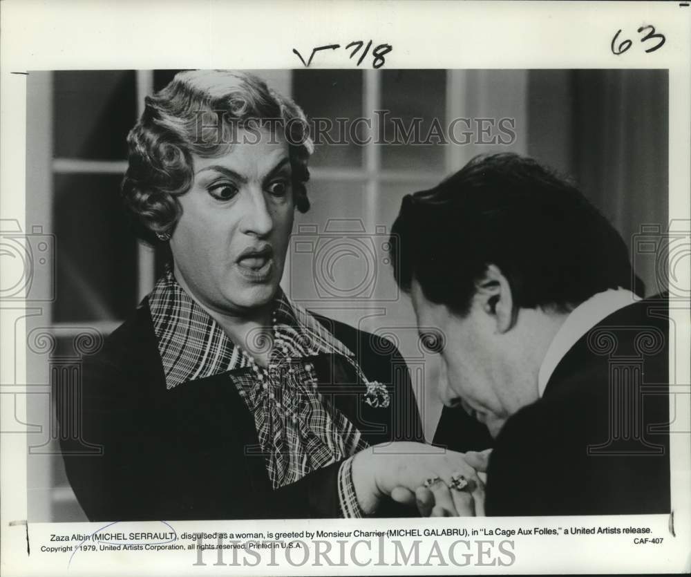1979 Press Photo Michel Galabru greets Michael Serrault in "La Cage Aux Folles" - Historic Images