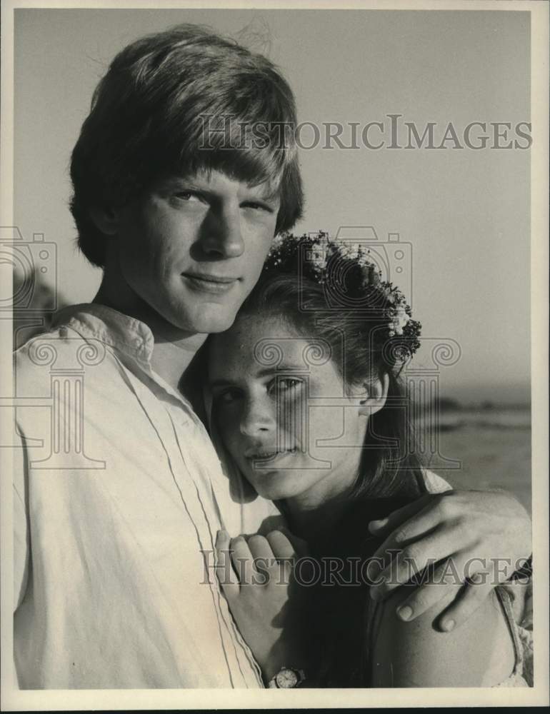 1979 Press Photo Stephanie Zimbalist, Dean Butler as a young couple in "Forever" - Historic Images