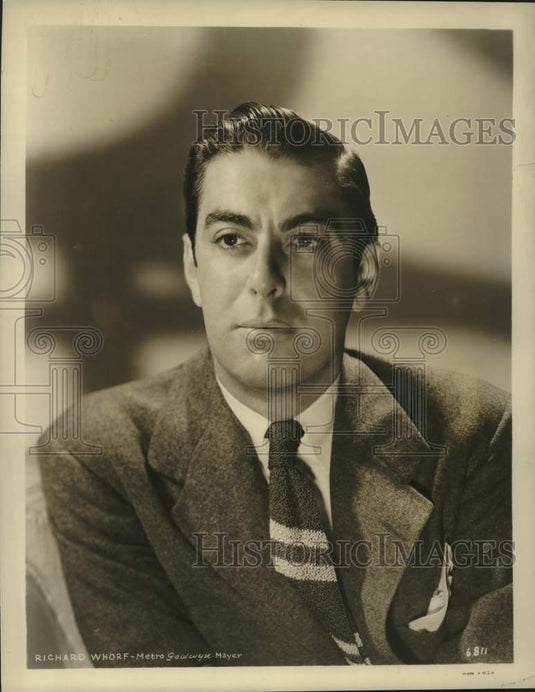 1942 Press Photo Actor Richard Whorf - Historic Images