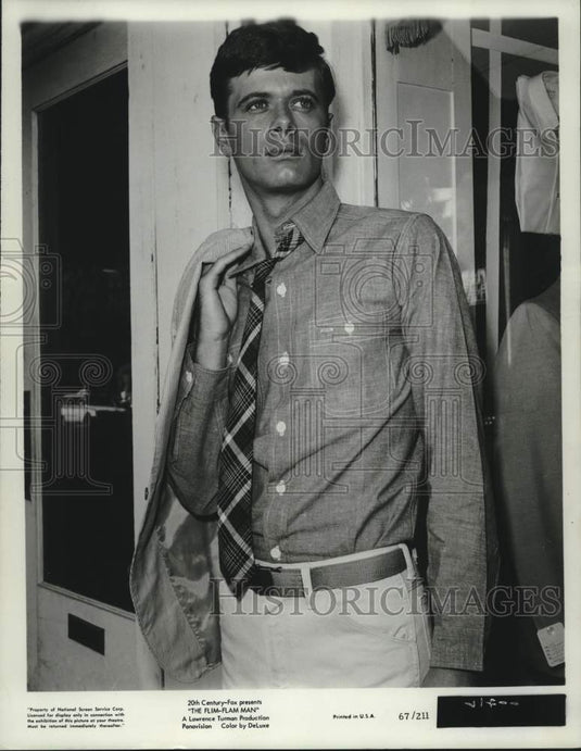 1967 Press Photo Actor Michael Sarrazinof "The Flim-Flam Man" - Historic Images