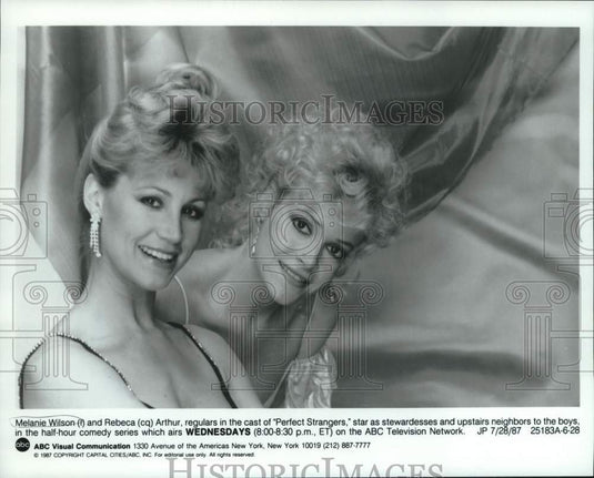 1987 Press Photo Melanie Wilson & Rebeca Arthur star in "Perfect Strangers" - Historic Images