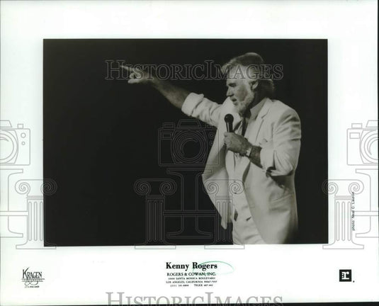 1990 Press Photo Singer & songwriter Kenny Rogers performs live on stage - Historic Images