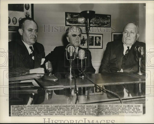 Press Photo John Lewis and Negotiators in Coal Strike Negotiation - nox51344- Historic Images