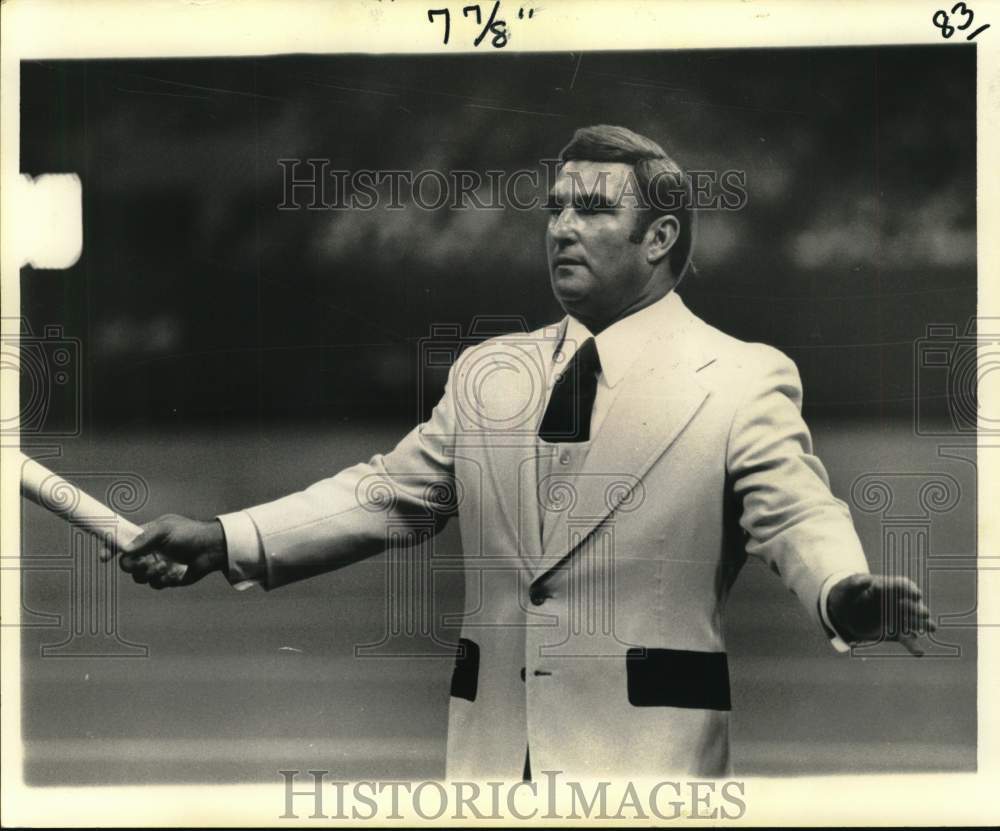 1976 Press Photo New Orleans Saints football Hank Stram - nox53285- Historic Images