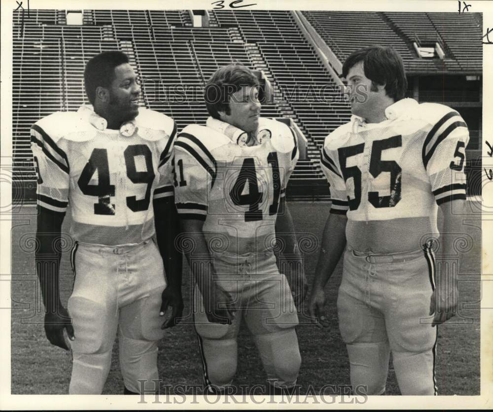 1975 Press Photo Football-Probable starting linebackers, Louisiana State Tigers - Historic Images