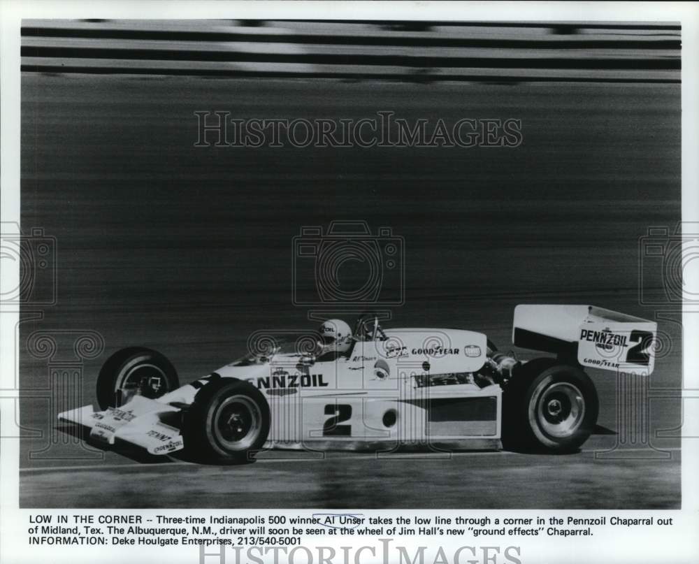 1979 Press Photo Al Unser through a corner in the Pennzoil Chaparral i ...