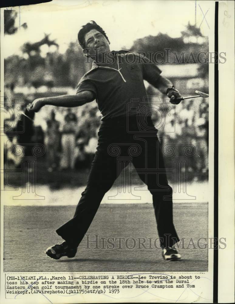 1973 Press Photo Golfer Lee Trevino celebrates Doral golf championship. - Historic Images