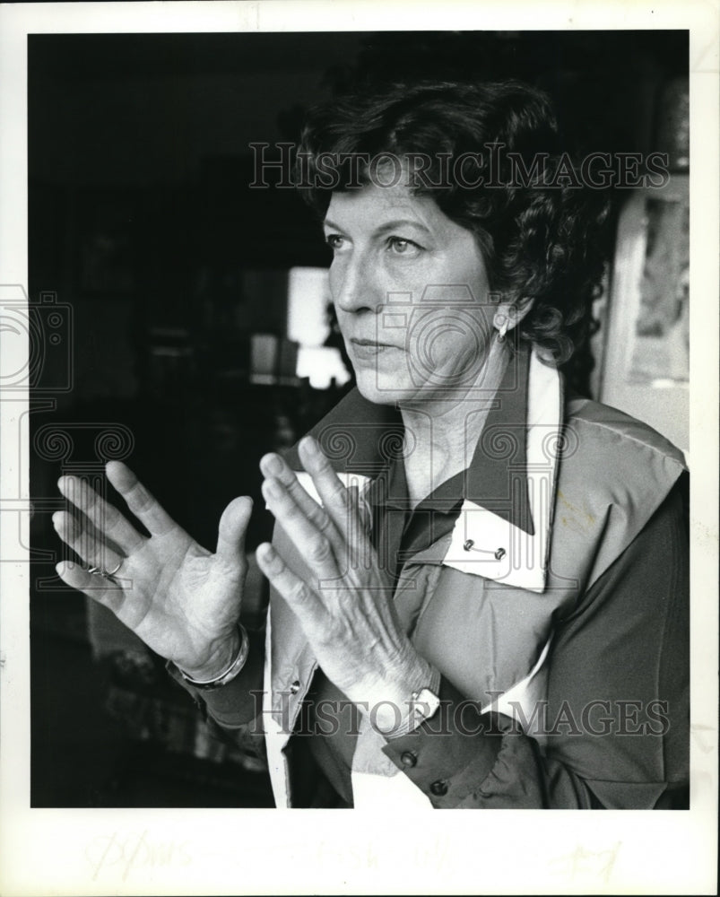1985 Press Photo Francis Fisher Wallace Victims Advocate - Historic Images