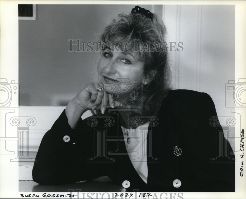 1991 Press Photo Susan Goldsmith There is an acute care-giver shortage in Oregon - Historic Images