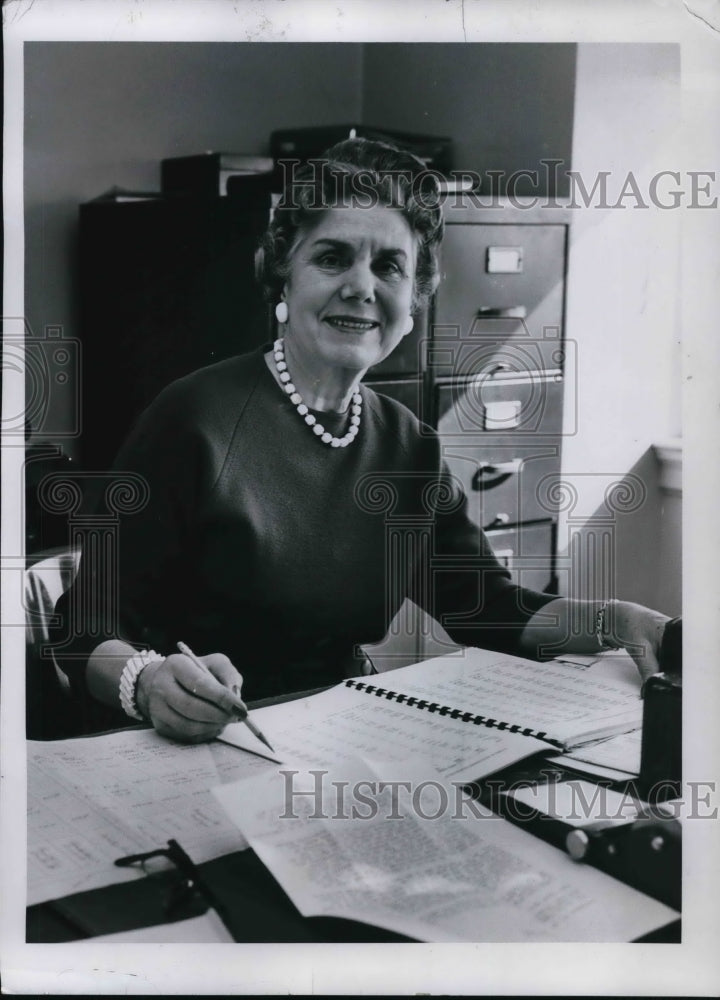 1965 Press Photo Mrs. Louise Humphrey Oregon Tax Research Retirement - ora41930 - Historic Images