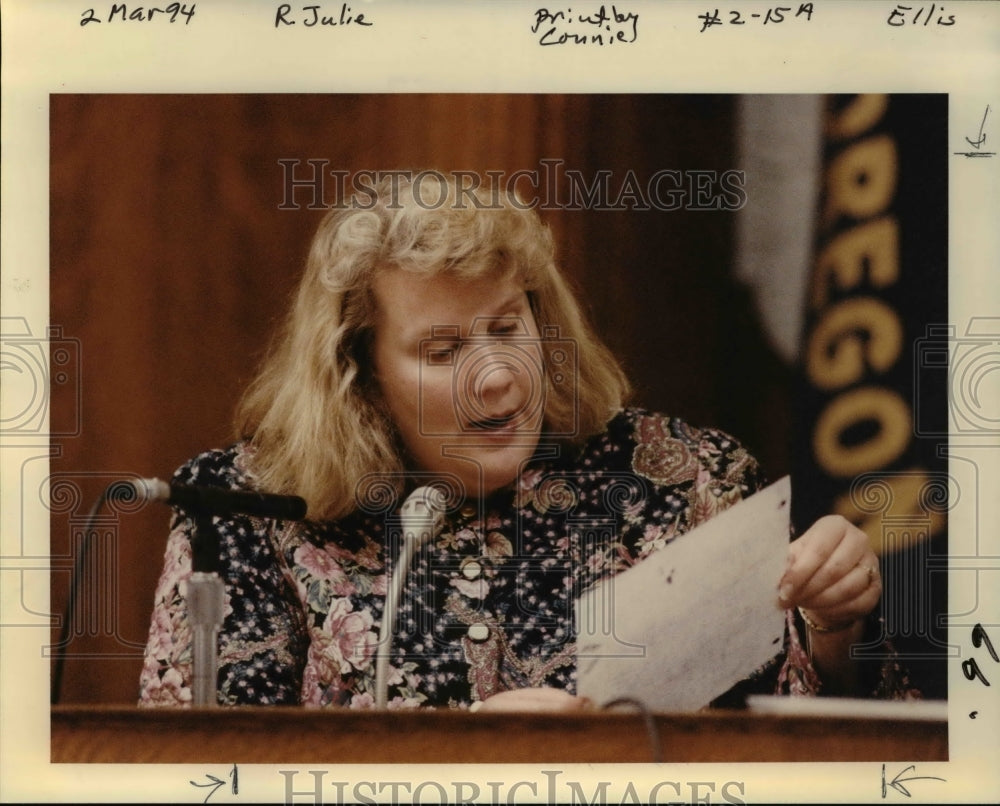 1994 Press Photo Julie A. Leonhardt In Court - ora50620 - Historic Images