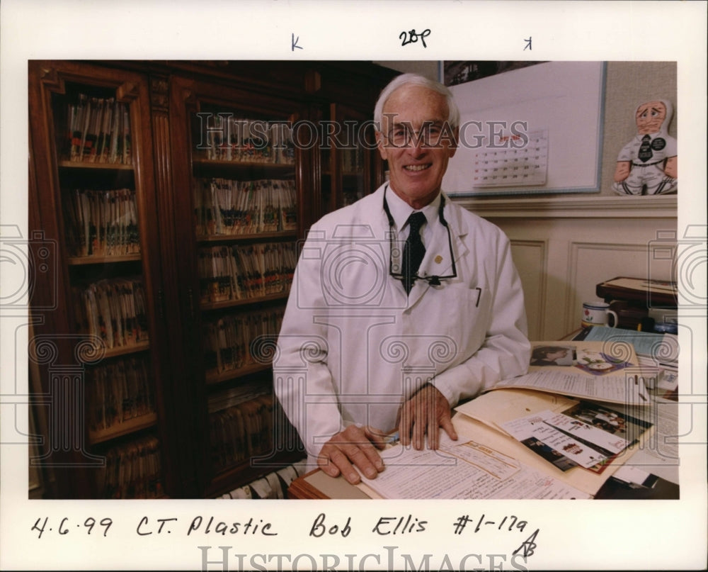 1999 Press Photo Doctor Eugene Perrin Plastic Surgeon Interview - ora69688 - Historic Images