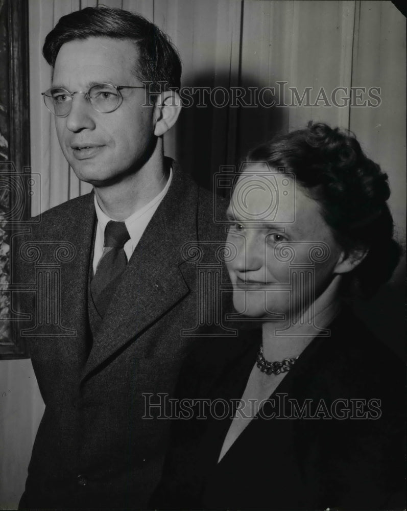 1950 Press Photo Professor and Melvin Rader earned vindication after subversive - Historic Images