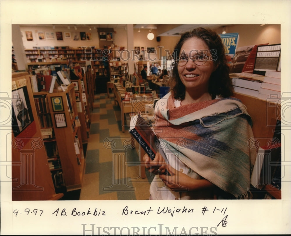 1997 Press Photo Katie Radditz Book Business - ora76484 - Historic Images