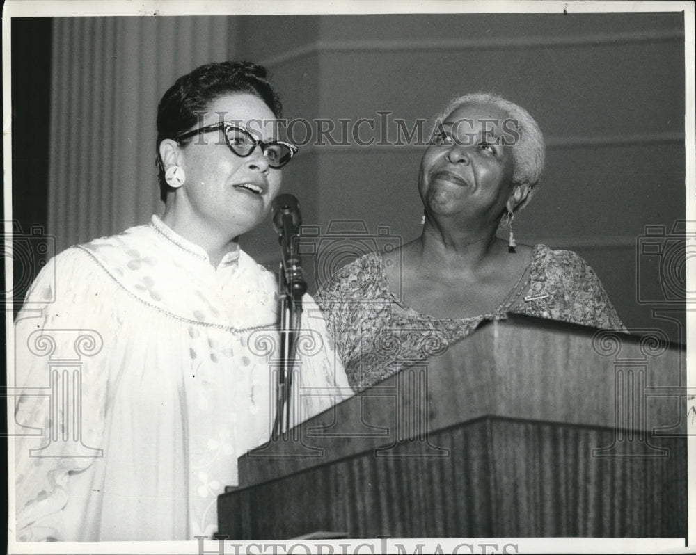 1961 Doris Akers and Ethel Waters artist actress-Historic Images