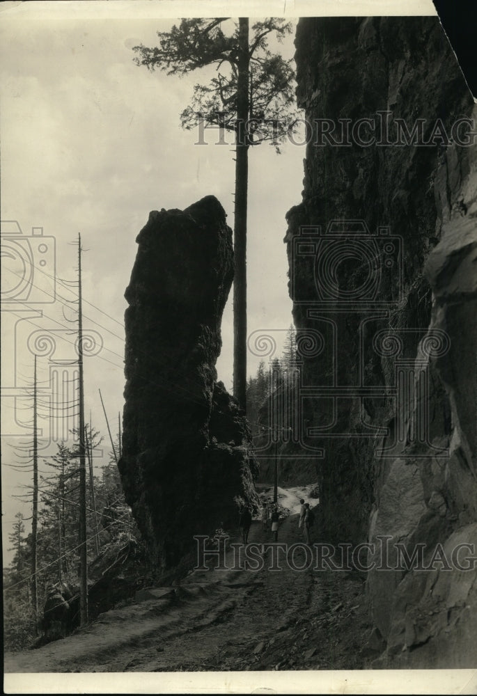 1926 Press Photo Lincoln's Thumb a natural rock formation - orb38481 - Historic Images