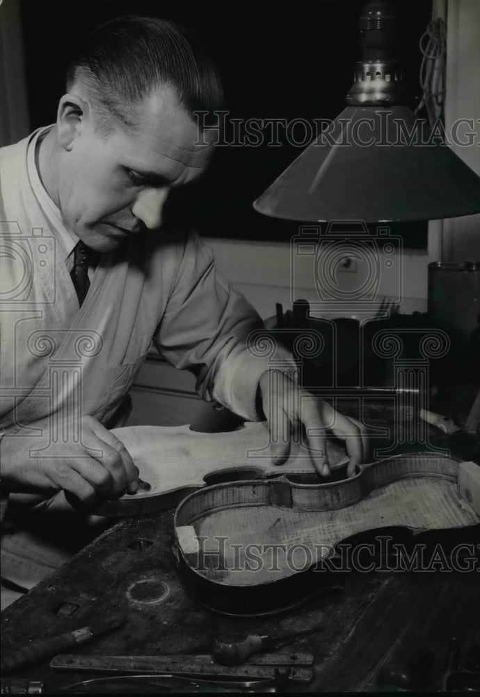 1951 Violin-repairs-Schmoll-Historic Images