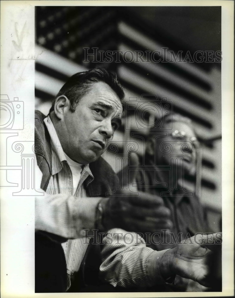 1983 Press Photo Wayne V. Bedoff and Guy Johnson-hazardous material dump- Historic Images