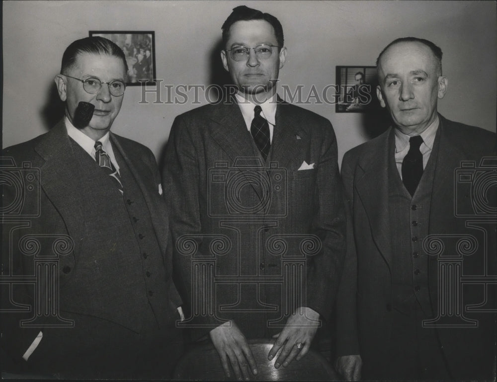 1947 Press Photo Hammond is Administrator of Oregon Liquor Control Commission- Historic Images