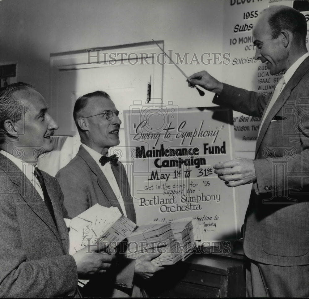 1955 Dave Abram with Kenneth Cochran and Cliff Johnson on campaign ...