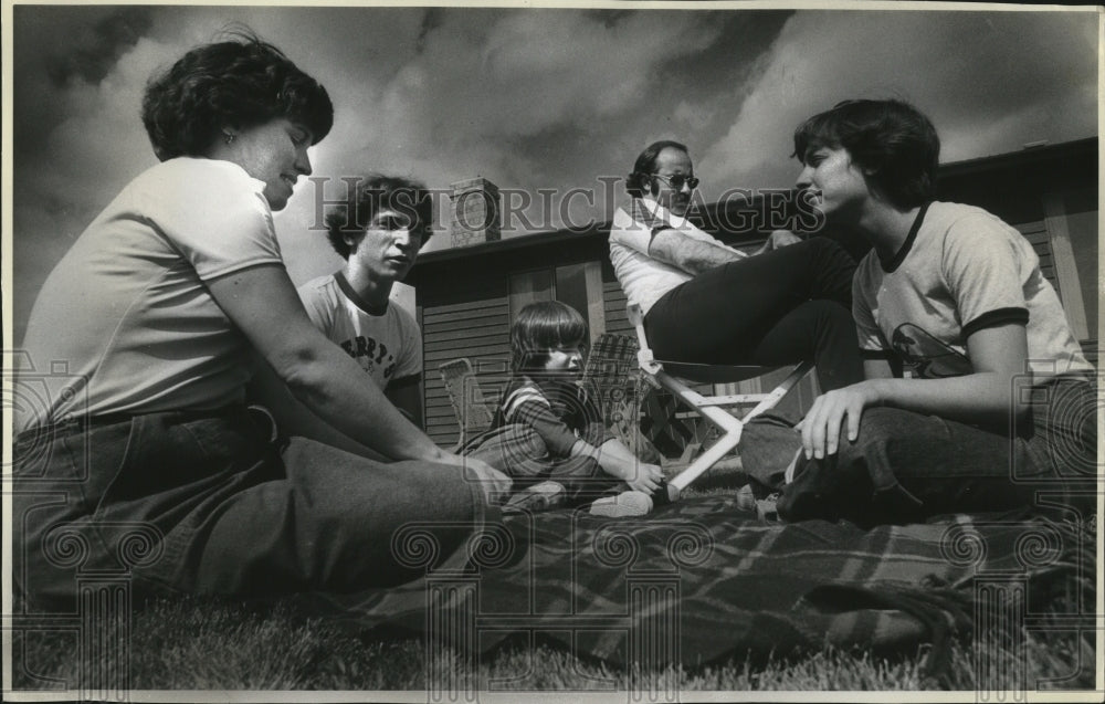 1978 Press Photo Being stepparent in a close family according to Richard Hartman- Historic Images
