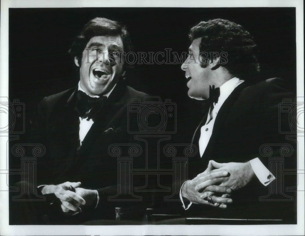Press Photo This Is Tom Jones Show with Anthony Newley - orp05972 - Historic Images