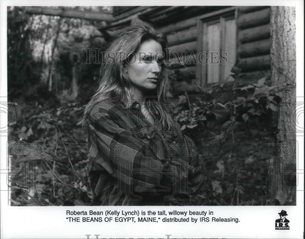 1994 Press Photo Kelly Lynch stars in The Beans of Egypt, Maine - orp06117 - Historic Images