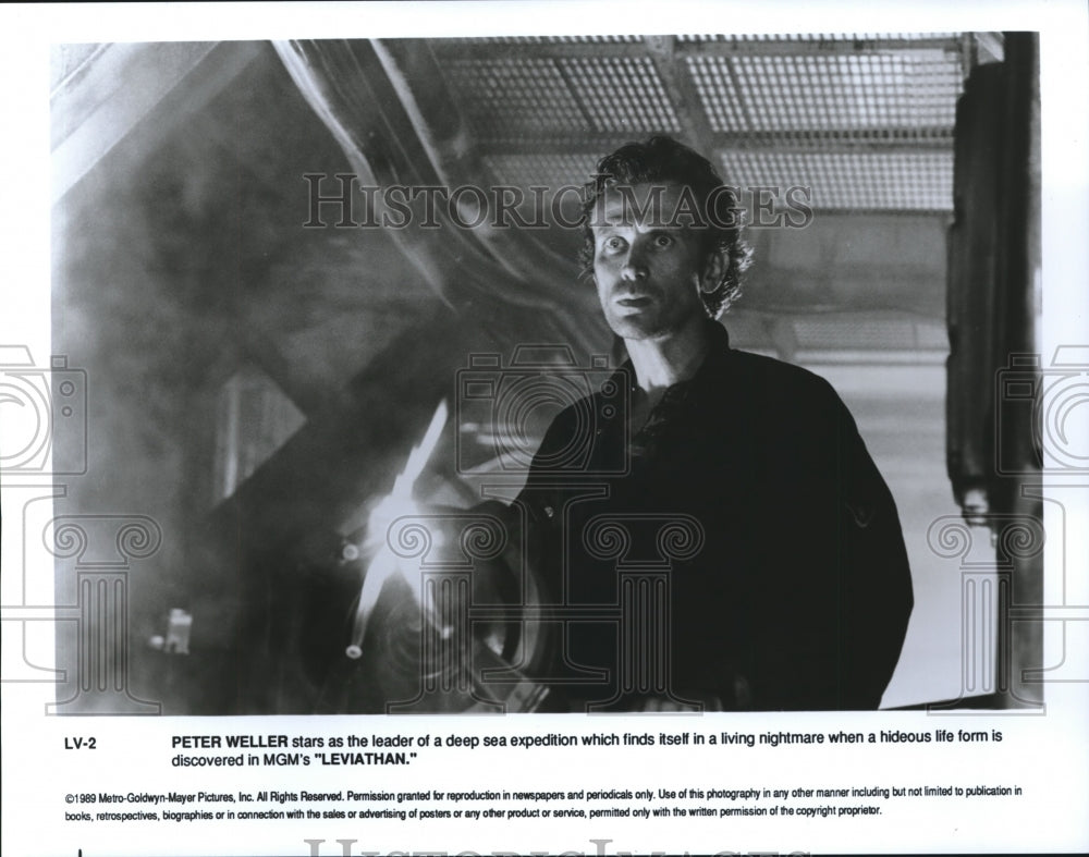 1989 Peter Weller in Leviathan - Historic Images