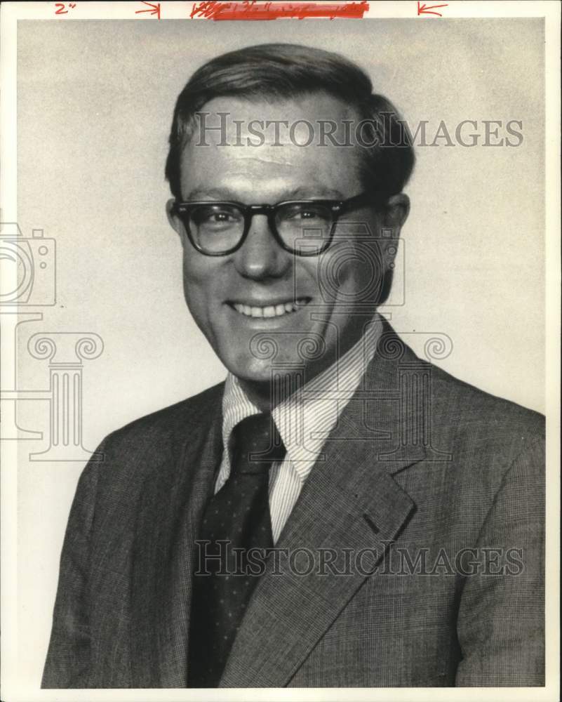 1977 Press Photo Langhorne Bond, administrator Federal Aviation Administration. - Historic Images