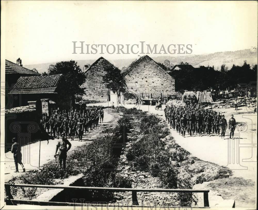 1946 Press Photo US troops marching in formation during World War I - pim07765 - Historic Images