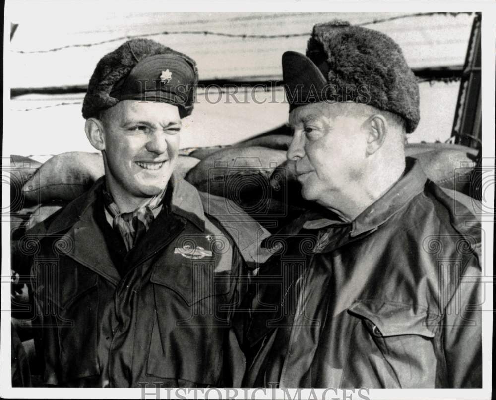 1952 Press Photo President-elect Dwight Eisenhower & Son Major John in Korea - Historic Images