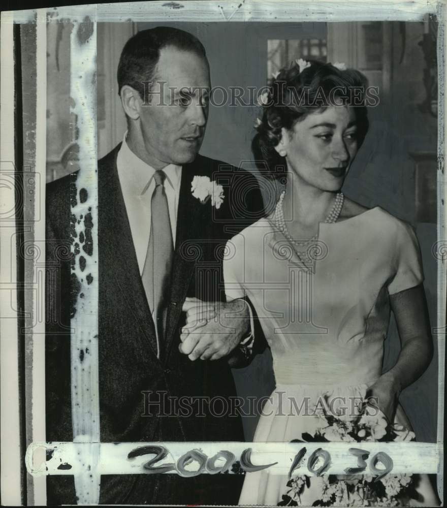 1957 Actor Henry Fonda & bride Contessa Afdera Franchetti, NY-Historic Images