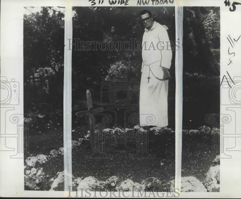 1967 Father Sylvan Conover at grave site outside Liyang Cemetery-Historic Images