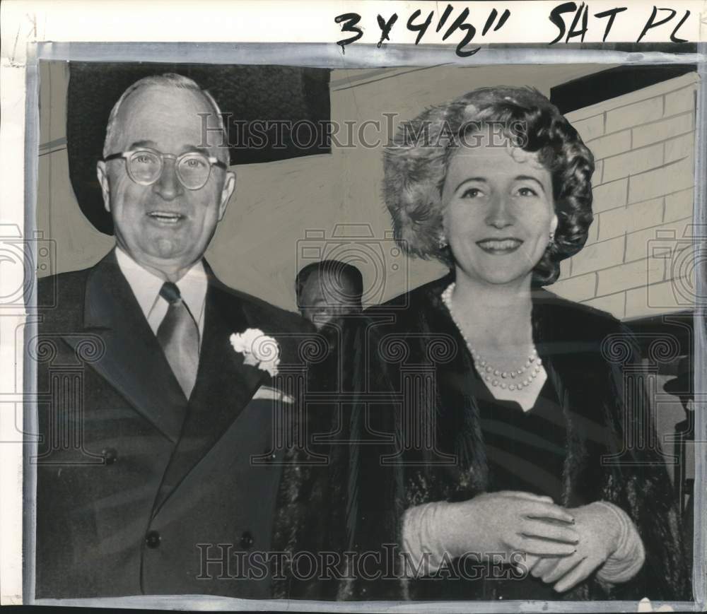 1953 Press Photo Ex-President Harry & Margaret Truman at church in Independence- Historic Images