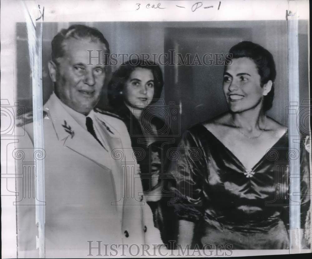 1952 Press Photo Marshal Tito of Yugoslavia with wife, Jovanka Broz in Belgrade- Historic Images