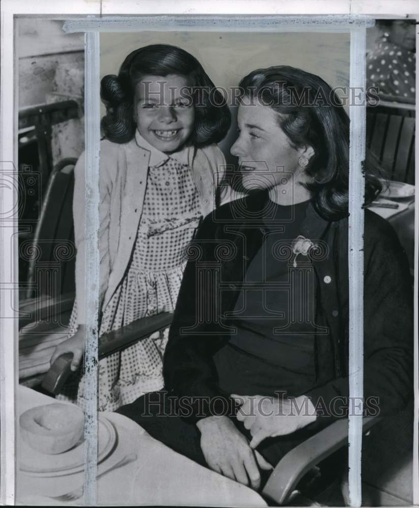 1957 Press Photo French model Bettina with Princess Yasmin in Geneva - pio19969 - Historic Images