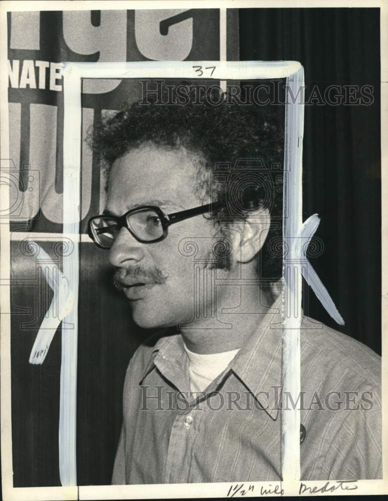 1970 Press Photo Terry Friedman waits for election results in Los Angeles, CA - Historic Images