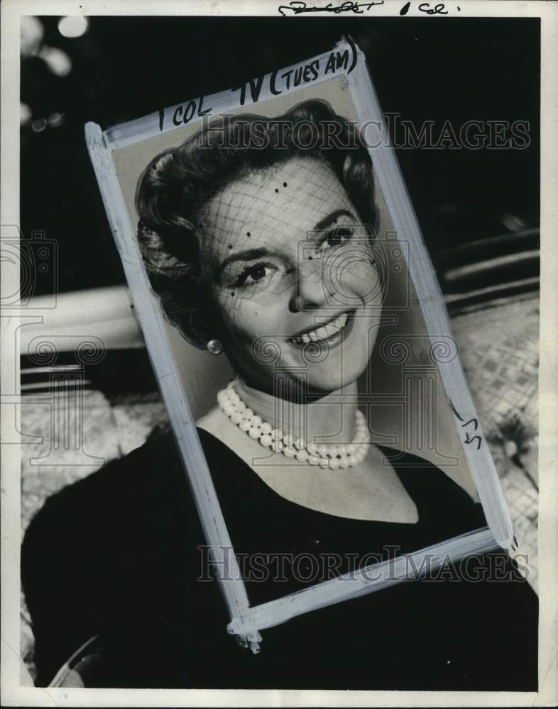 1961 Press Photo Actress Janet de Gore - pio26403 - Historic Images