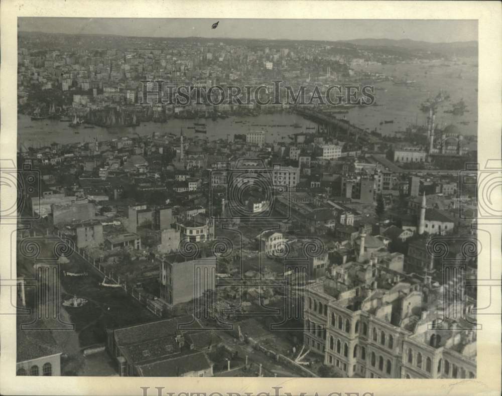 1922 Press Photo Aerial view of buildings &amp; river in Constantinople, Turkey- Historic Images